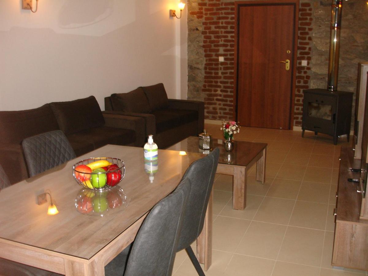 Love Holiday Suite 1 Tris Elies Eksteriør billede